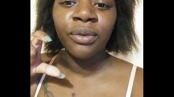 Stunning Teen Girl poses in blowjob